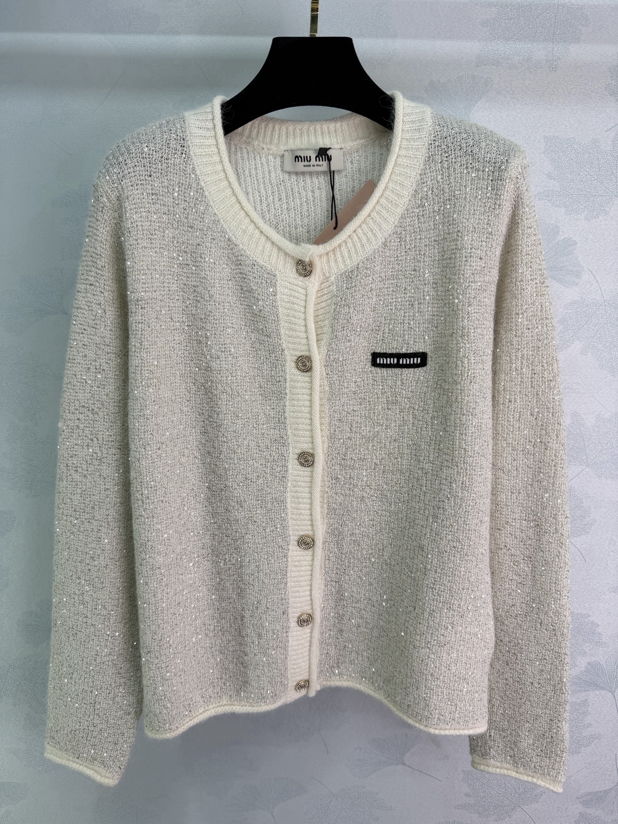 miumiu 미우미우 글리터 엠블럼 가디건 의류