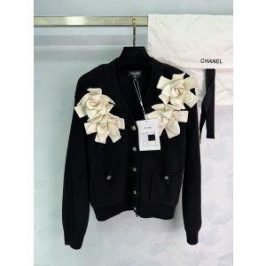Chanel 샤넬 입체 카멜리아 울 가디건 의류