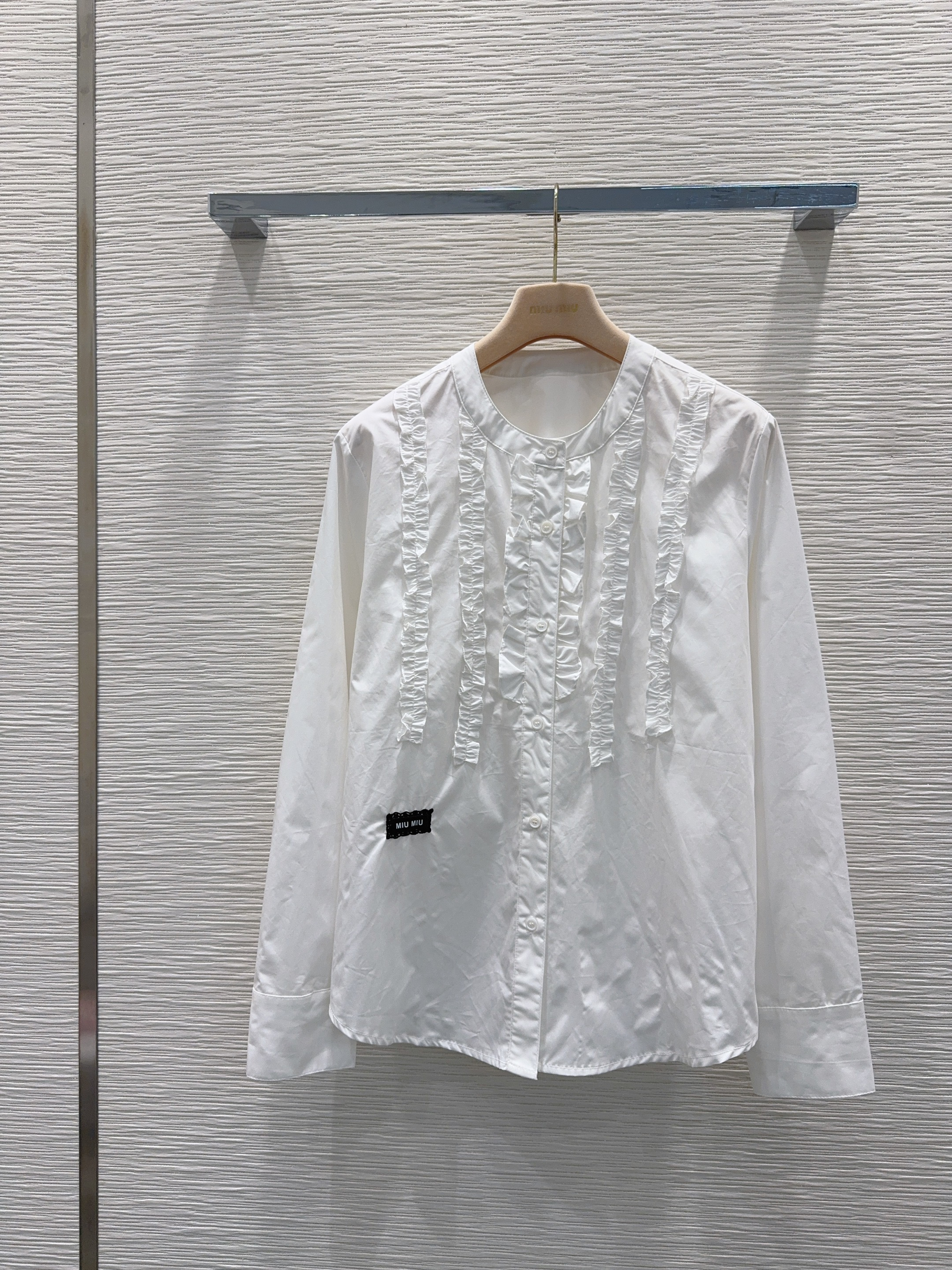 miumiu 미우미우 프리폴 입체 커팅 럭셔리 셔츠 의류