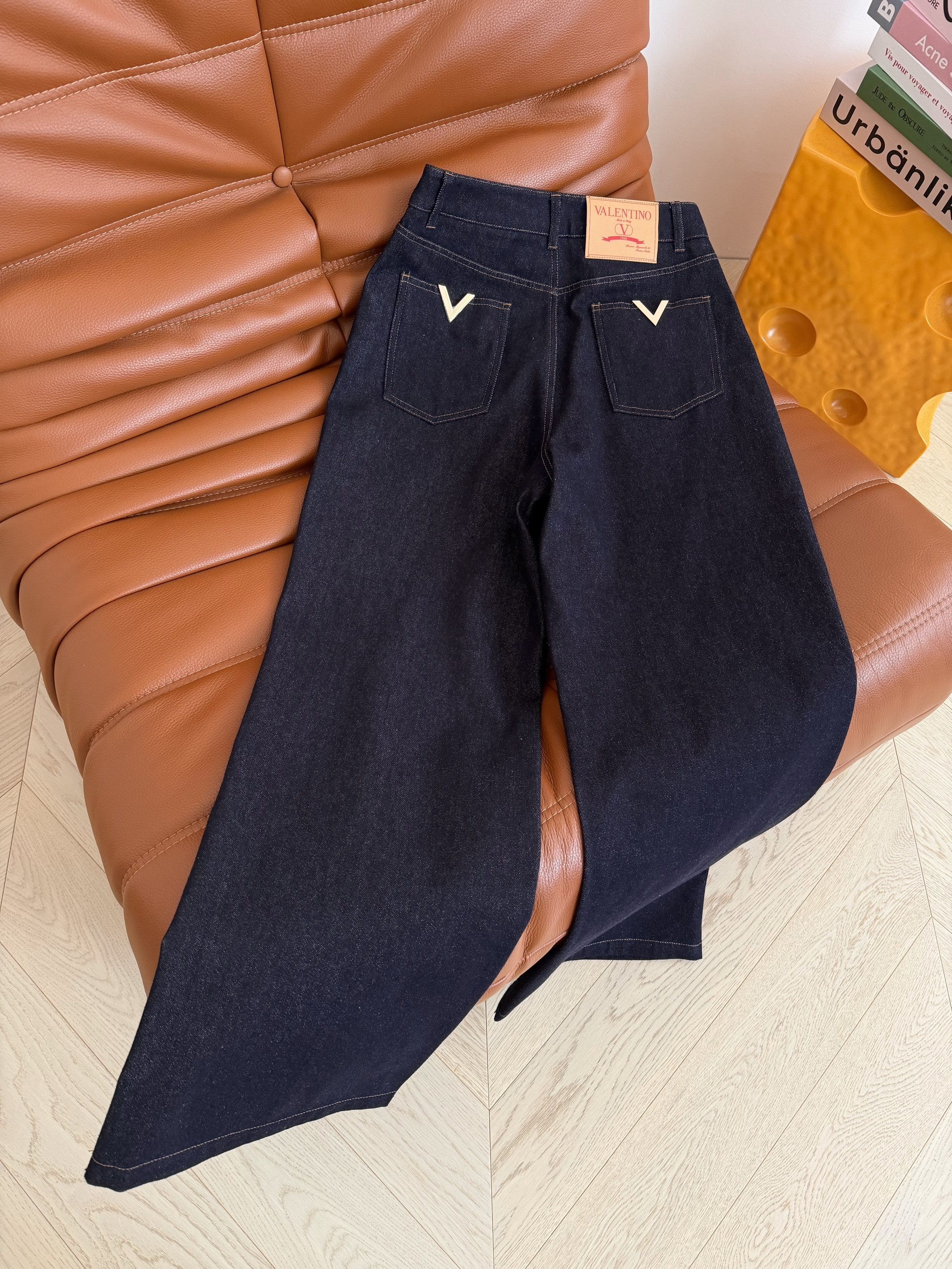 Valentino 발렌티노 V 메탈 포인트 데님 팬츠 바지 의류