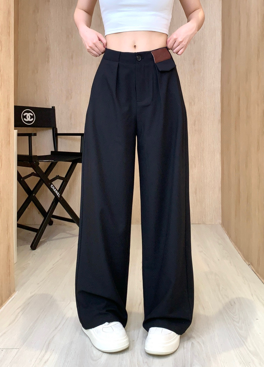 Loewe 로에베 데미지 가죽 패치 와이드 슬랙스 팬츠 바지 의류