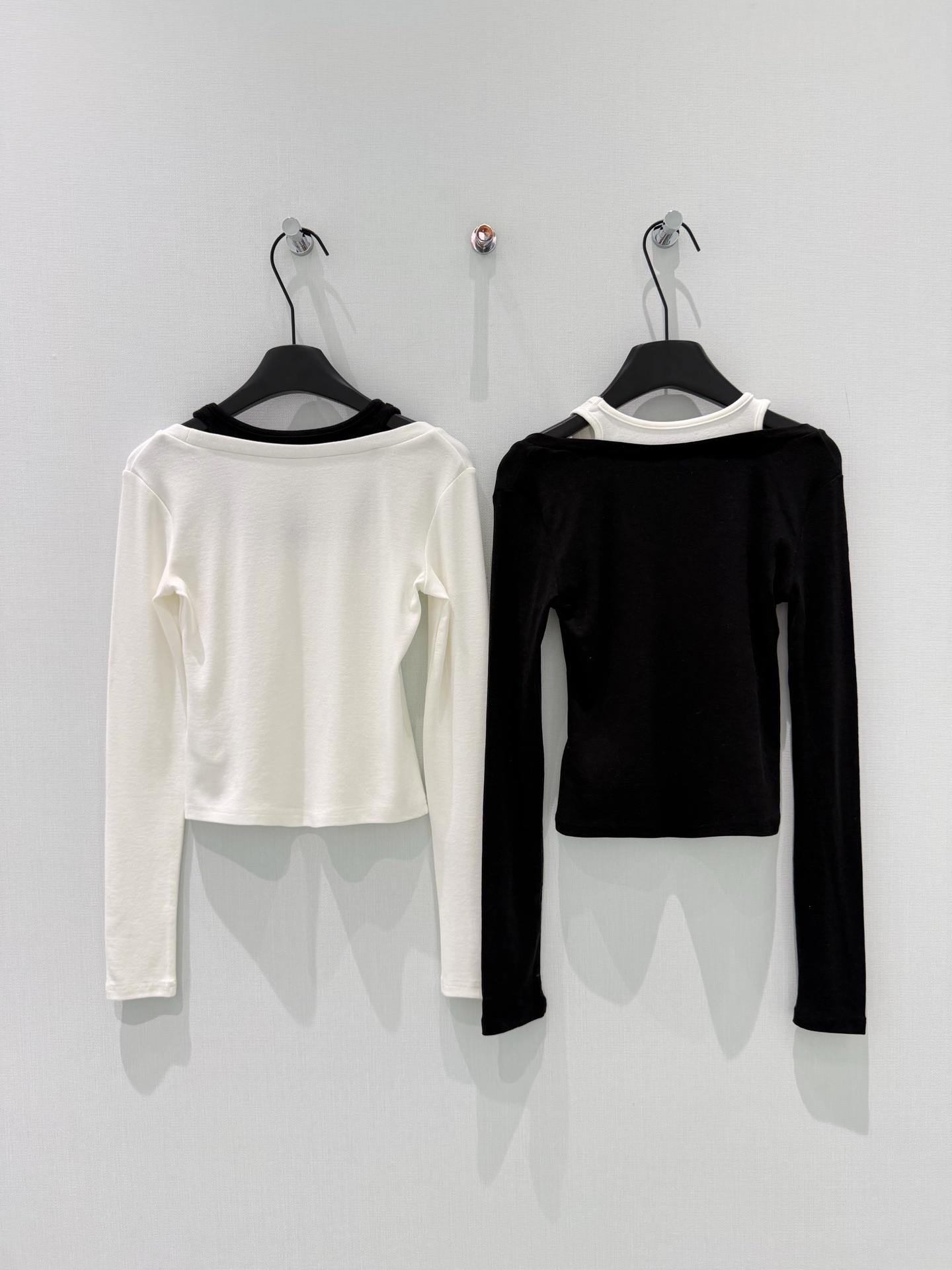 Chanel 샤넬 텐셀 울 레이어드 쥬얼리 버튼 긴팔 티셔츠 의류