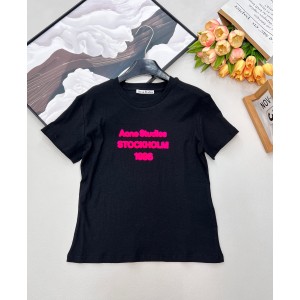 아크네 스튜디오(Acne Studios) 1996 입체 로고 크롭 반팔 티셔츠 의류