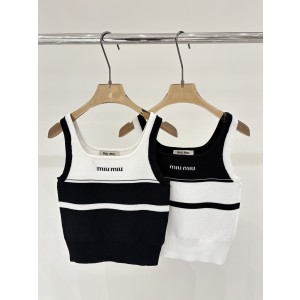miumiu 미우미우 로고 핫픽스 배색 민소매 나시 니트 베스트 의류