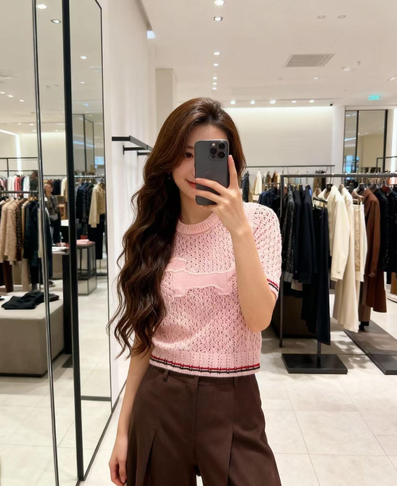 Thom Browne 톰브라운 헥터 독 자수 펀칭 니트 반팔 의류