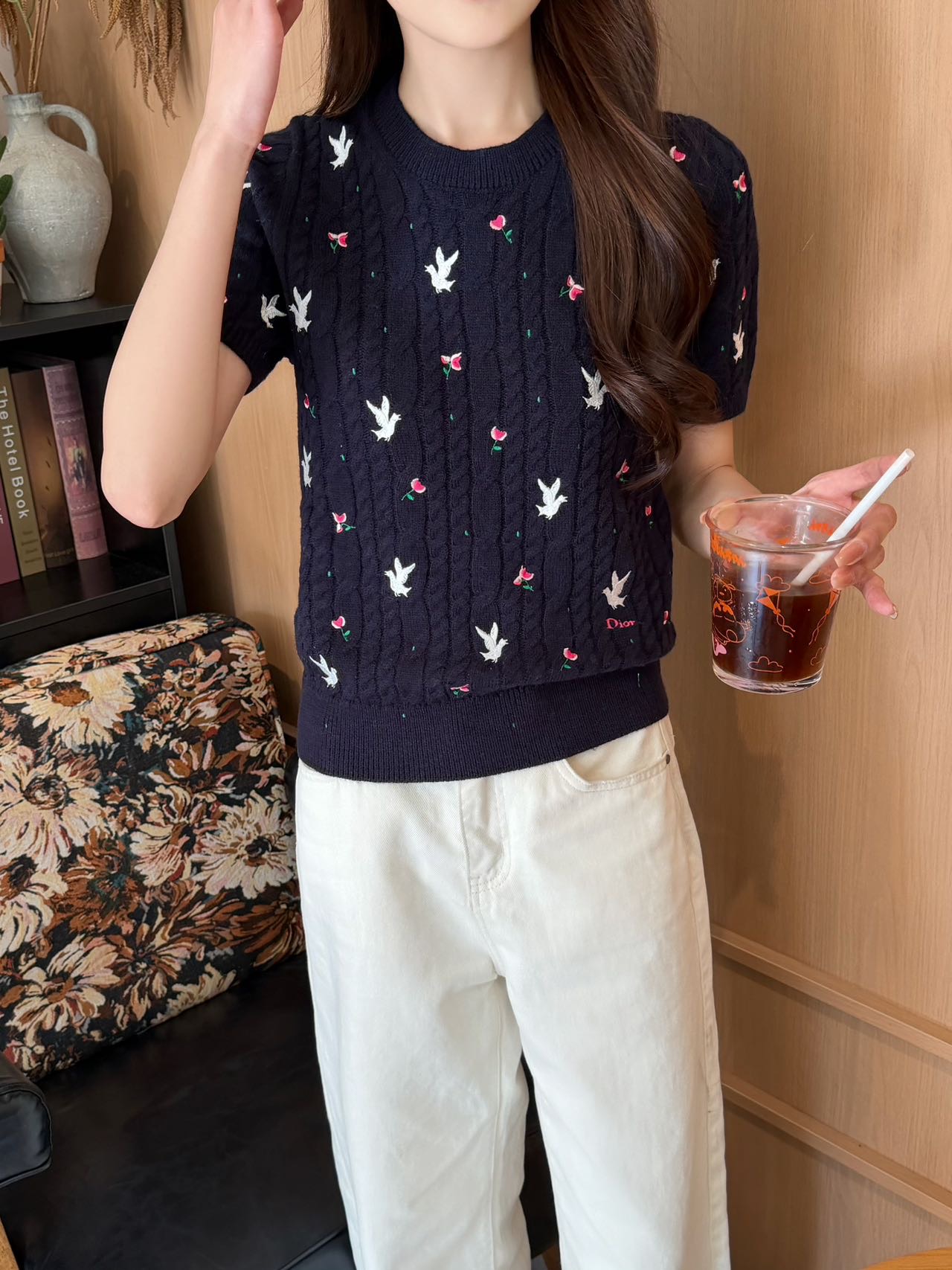 Dior CD 디올 스트로베리(딸기) 자수 포인트 니트 반팔 의류