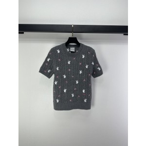 Dior CD 디올 스트로베리(딸기) 자수 포인트 니트 반팔 의류