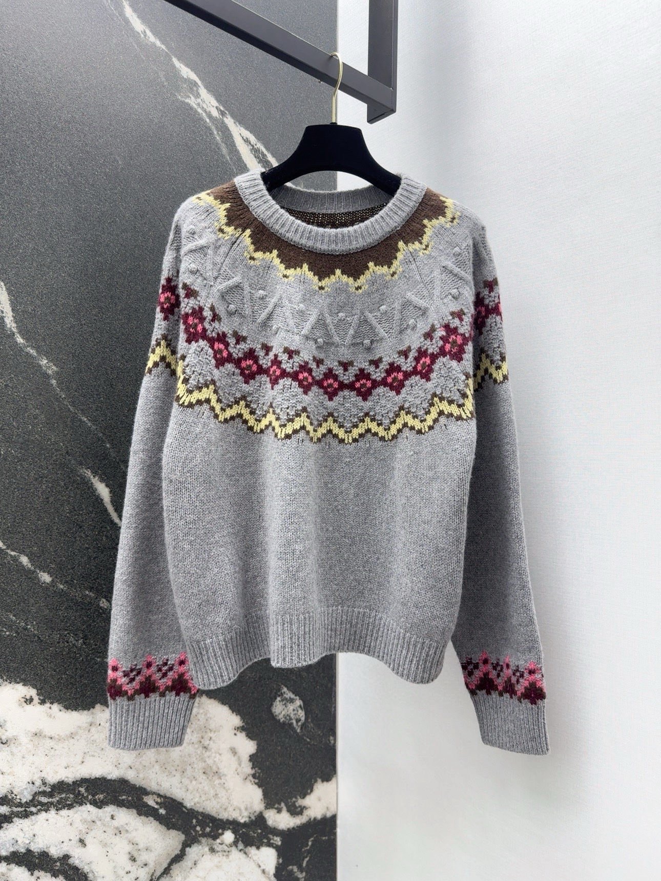 Dior CD 디올 스트로베리(딸기) 자수 포인트 니트 반팔 의류