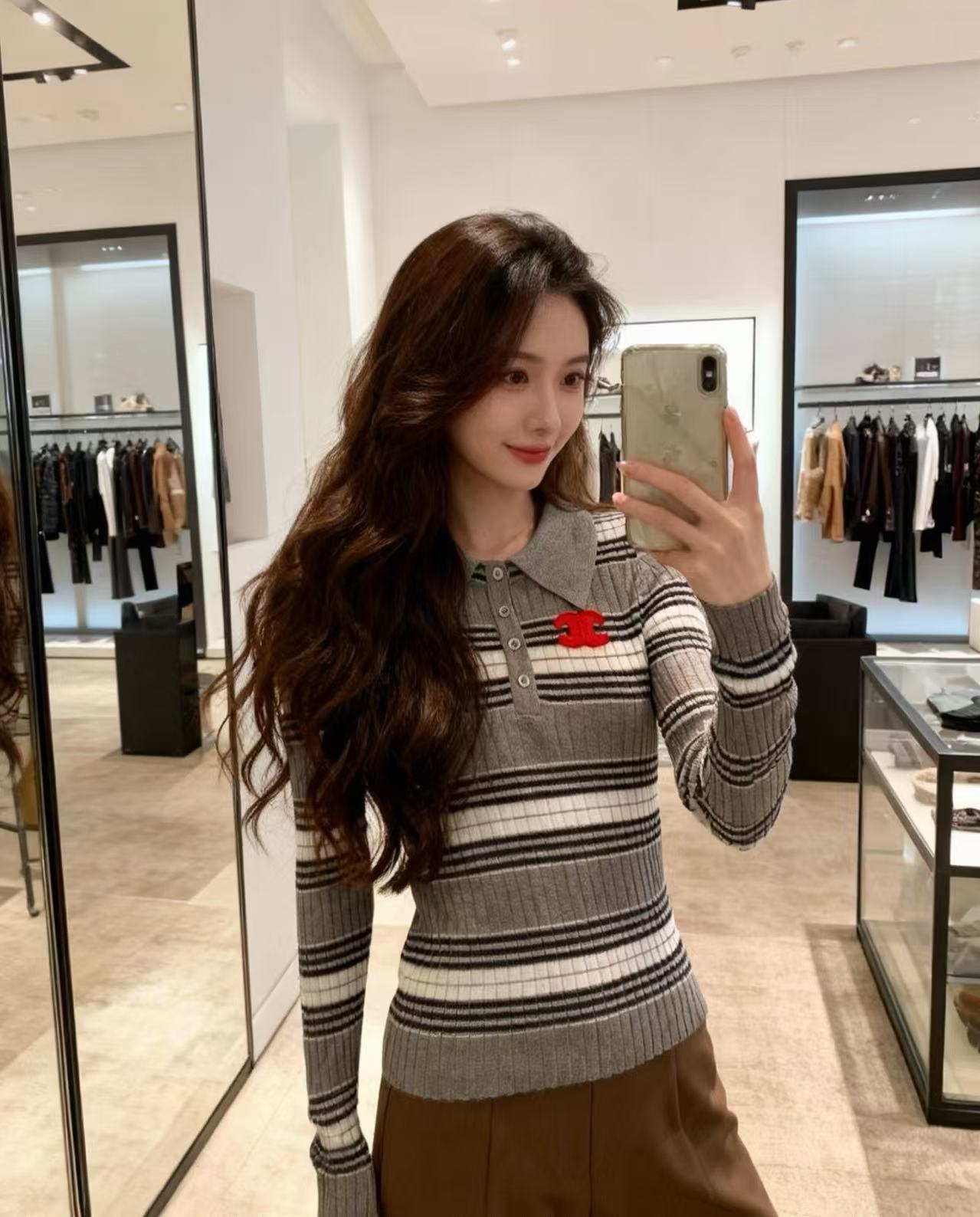 Chanel 샤넬 그레이 스트라이프 레드 플라워 카라 긴팔 니트 의류