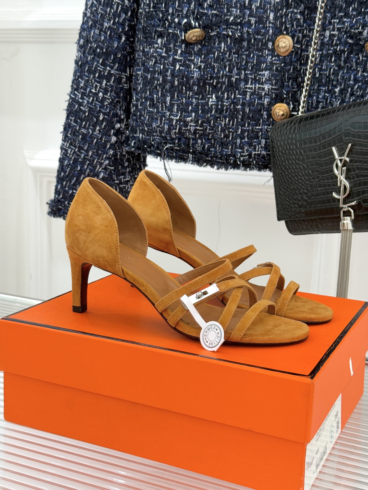 에르메스(HERMES) 켈리 버클 스트랩 하이힐 샌들 신발