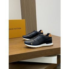 루이비통(Louis Vuitton) LV 런 어웨이(Run Away) 남성 스니커즈 신발