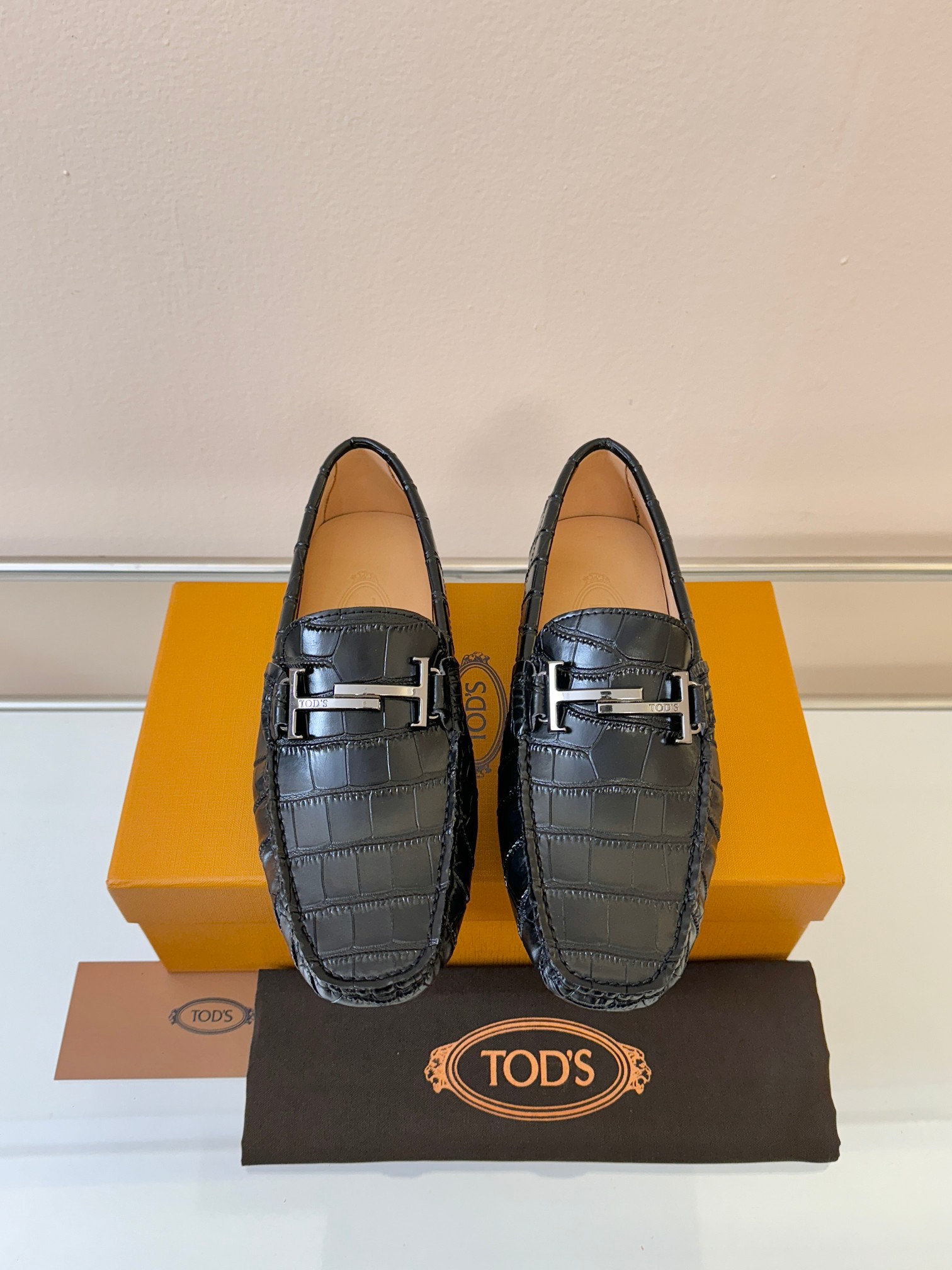 토즈(Tods) '남성 크로커다일 패턴 드라이빙 슈즈' 로퍼 구두 신발