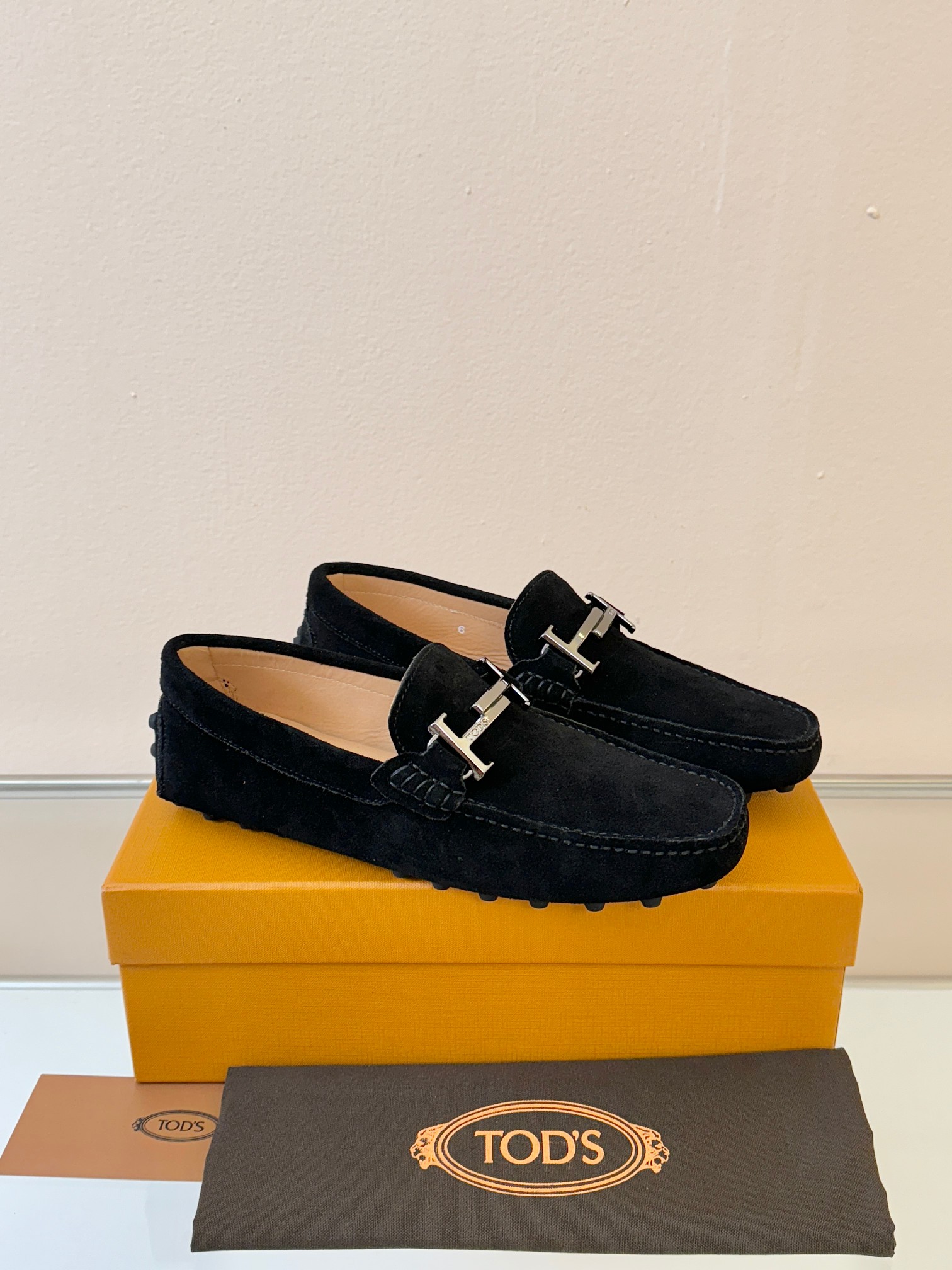 토즈(Tods) '남성 스웨이드 드라이빙 슈즈' 로퍼 구두 신발