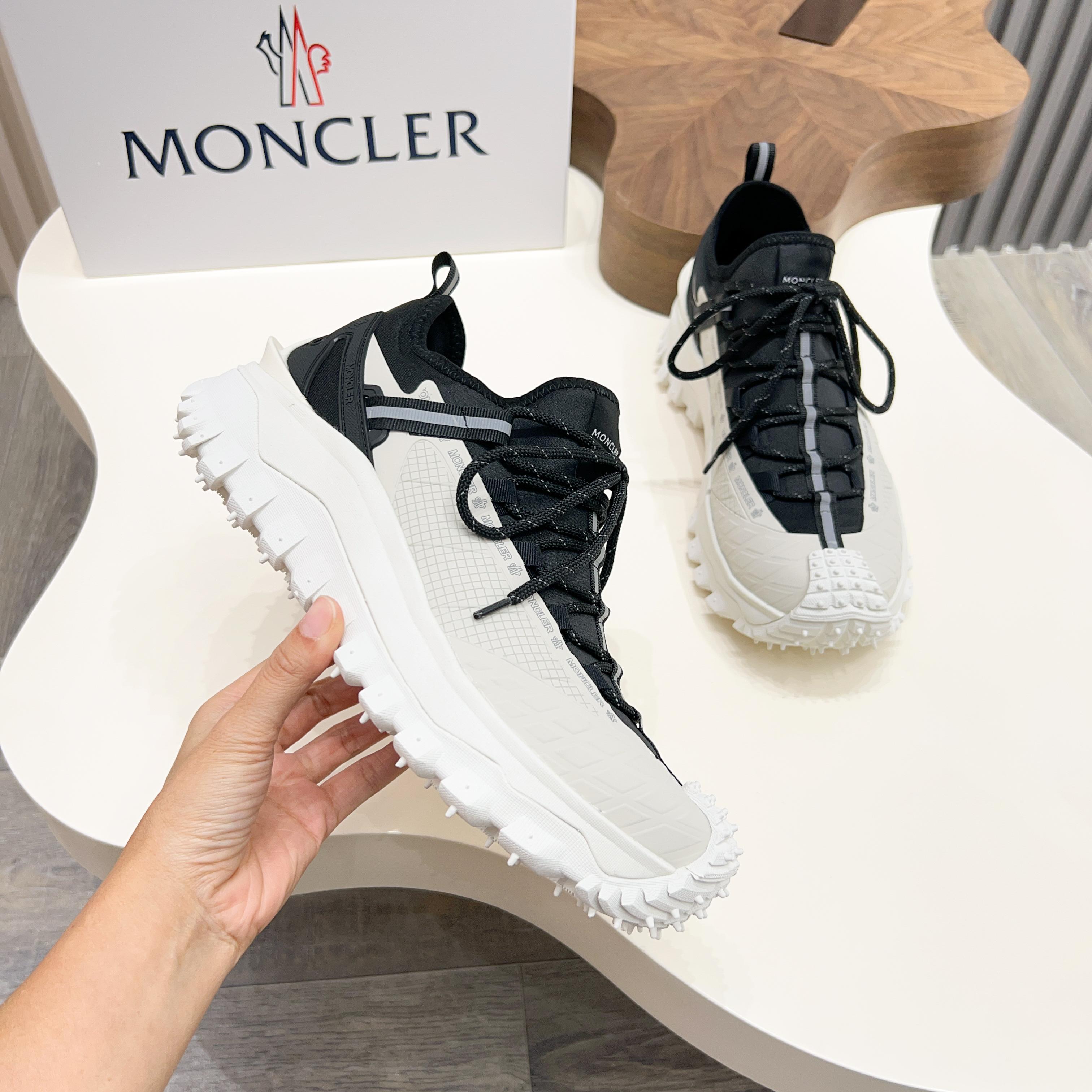 Moncler 몽클레어 몽클레르 하이브리드 런닝 & 어반 라이프스타일 아웃도어 스니커즈 신발