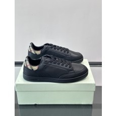 버버리(Burberry) 클래식 체크 포인트 남성 스니커즈 신발