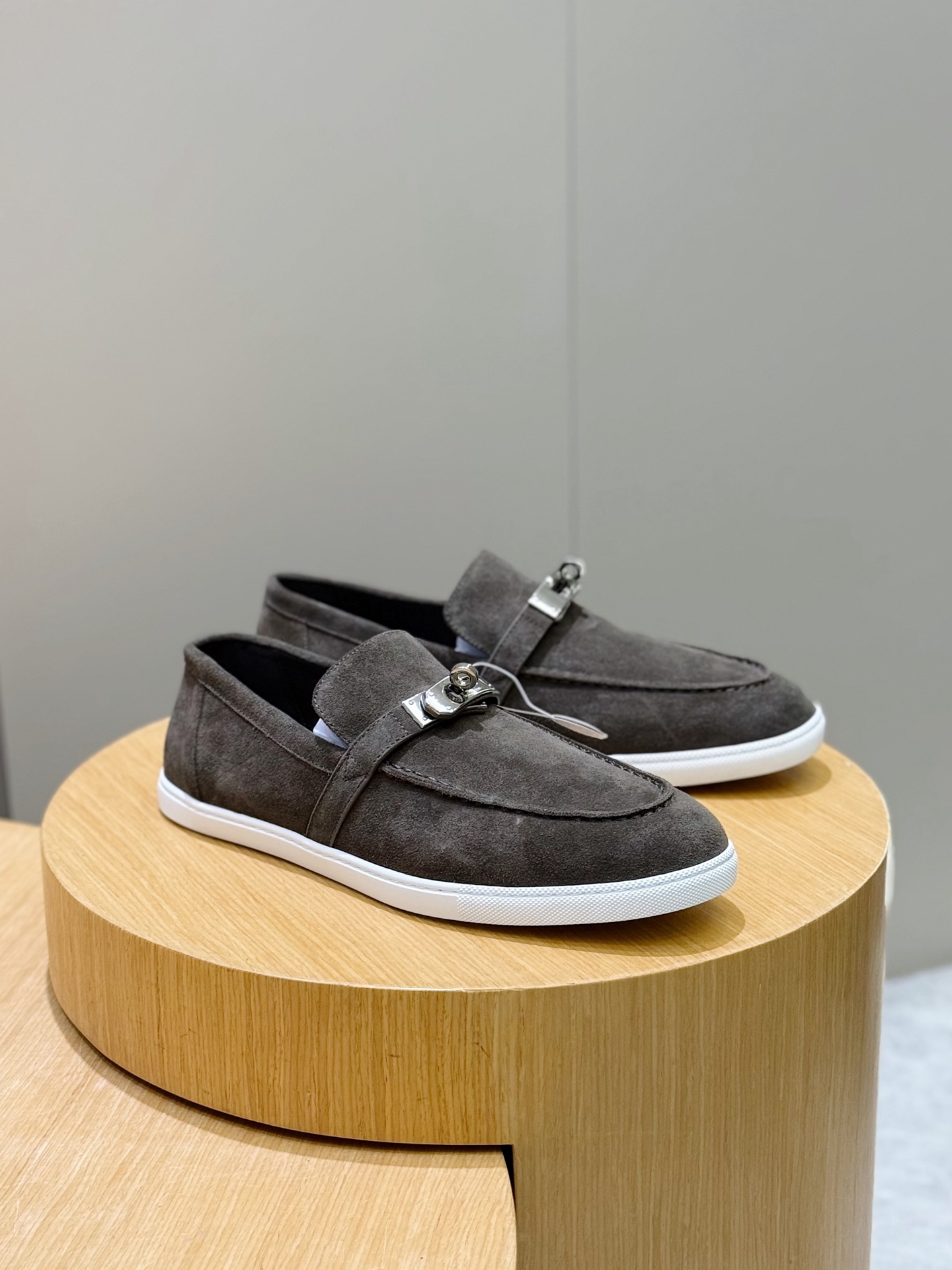 에르메스(Hermes) 라이크(Like) 캐주얼 로퍼 구두 신발