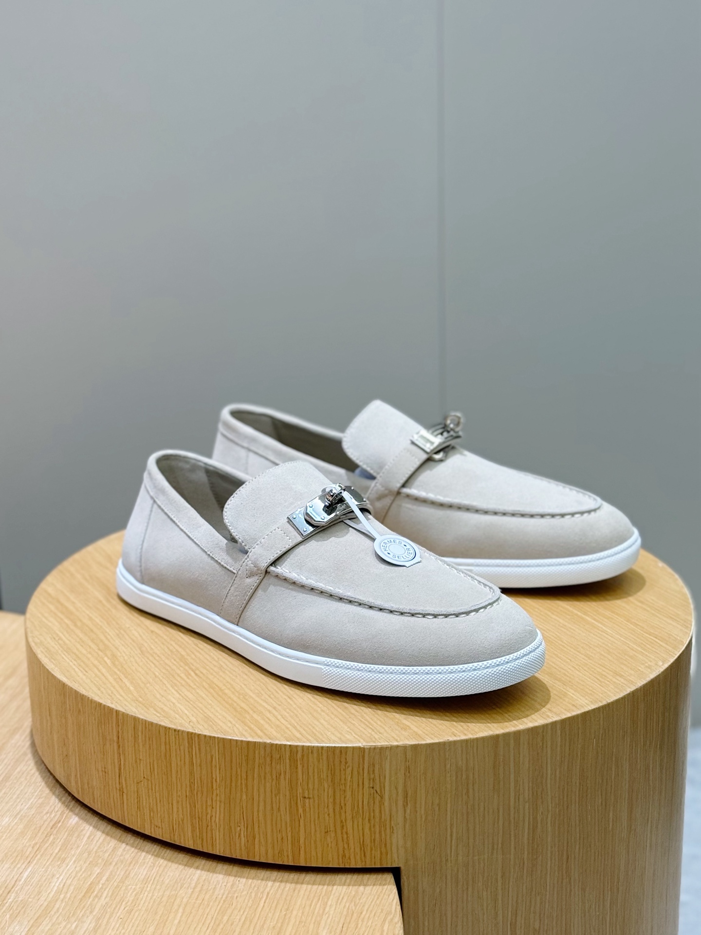 에르메스(Hermes) 라이크(Like) 캐주얼 로퍼 구두 신발