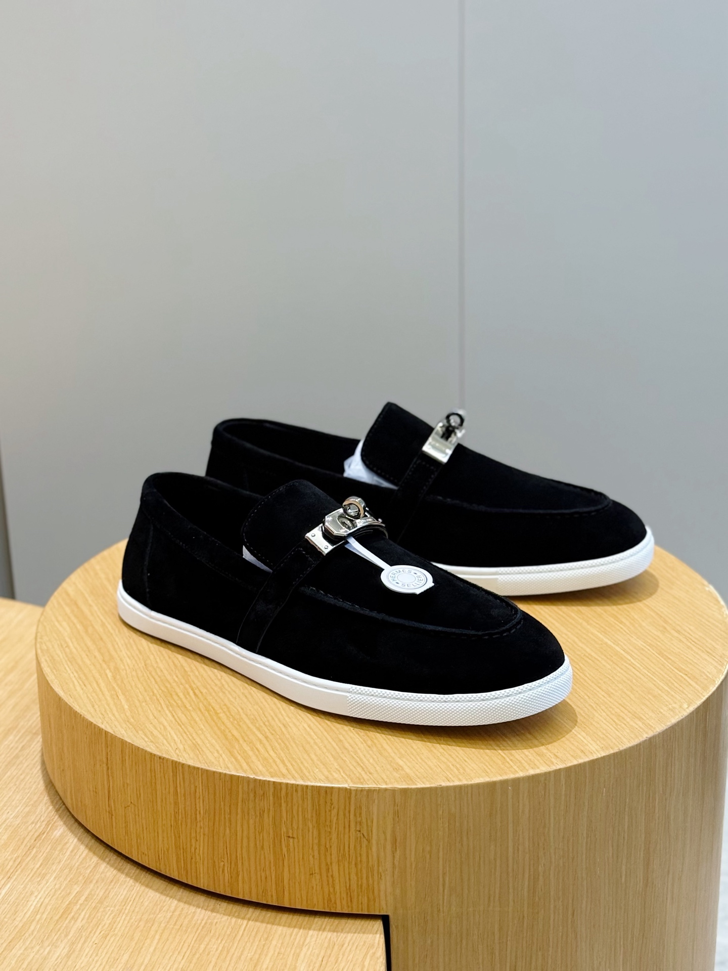 에르메스(Hermes) 라이크(Like) 캐주얼 로퍼 구두 신발