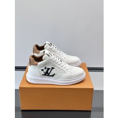 루이비통(LV) 비벌리 힐즈(Beverly Hills) 미드탑 스니커즈 신발