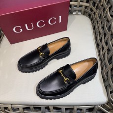 구찌(Gucci) 웹(Web) 마틴 로퍼 구두 신발