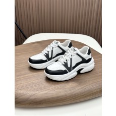 루이비통(LV) 컬러 블록 믹스 스니커즈 신발