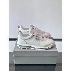 톰브라운(Thom Browne) TB 에어쿠션 레트로 조거 스니커즈 신발