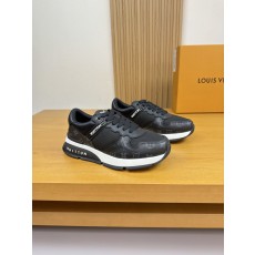 루이비통(LV) 나파 가죽 & 시그니처 PVC 믹스 스니커즈 신발