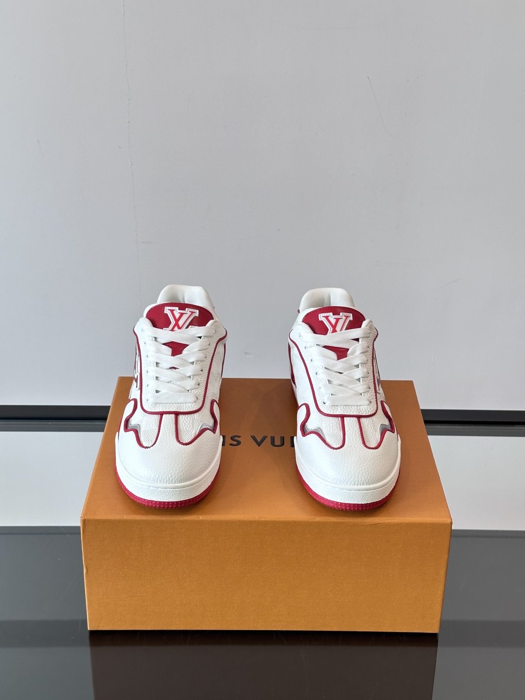 LV 루이비통 트레이너 맥시(Maxi) 스니커즈 신발