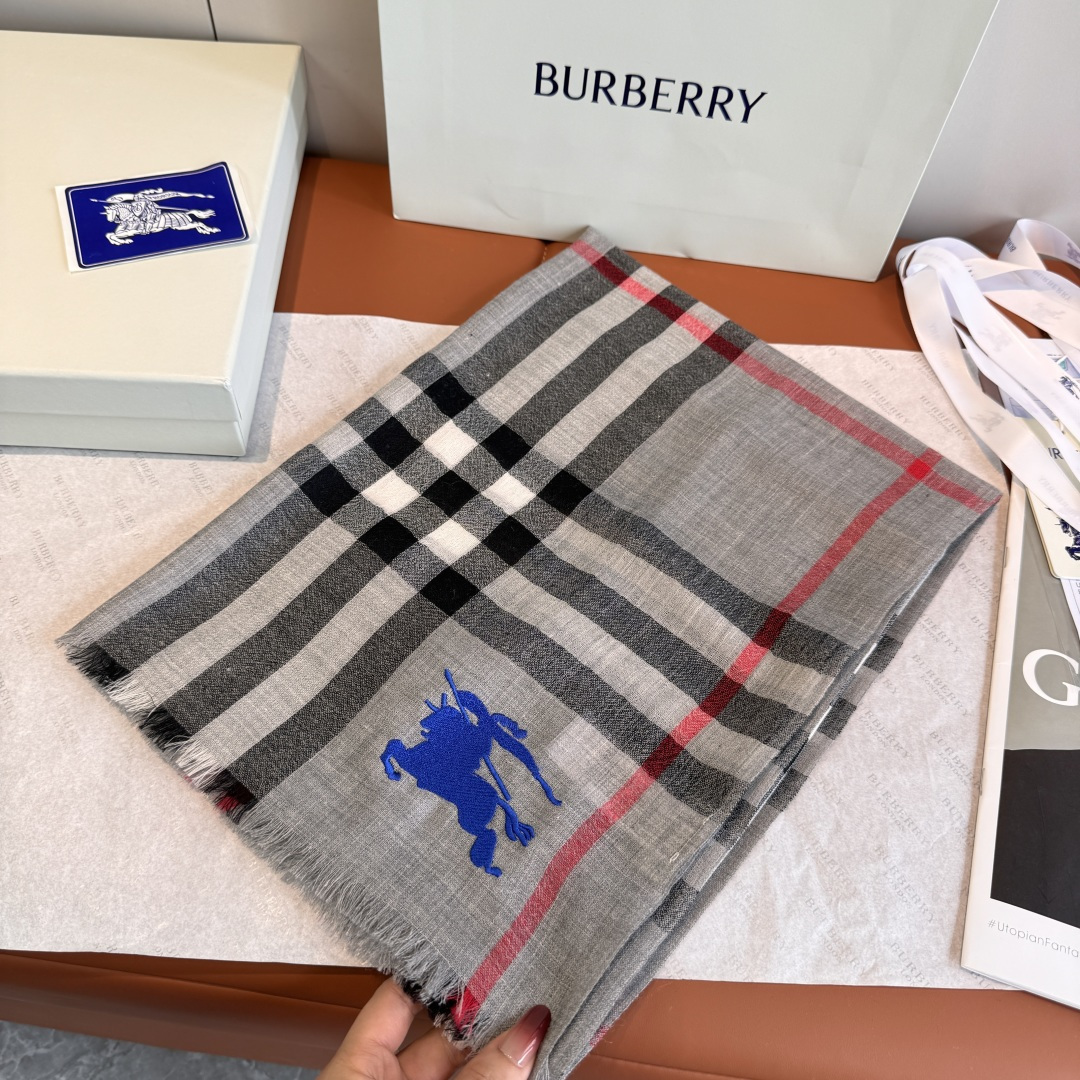 버버리(Burberry) 캐시미어 체크 롱 머플러 목도리 스카프