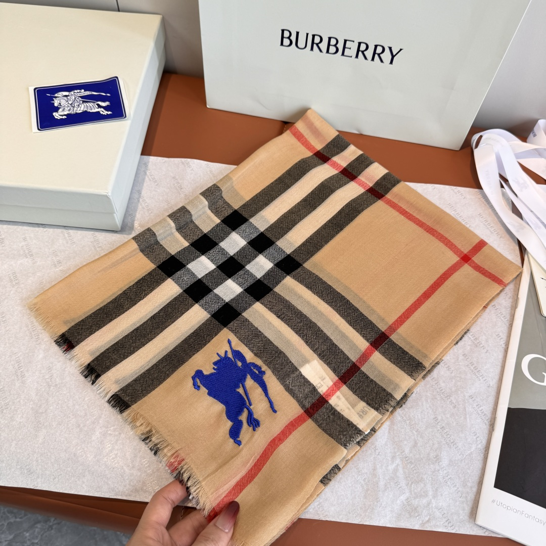 버버리(Burberry) 캐시미어 체크 롱 머플러 목도리 스카프