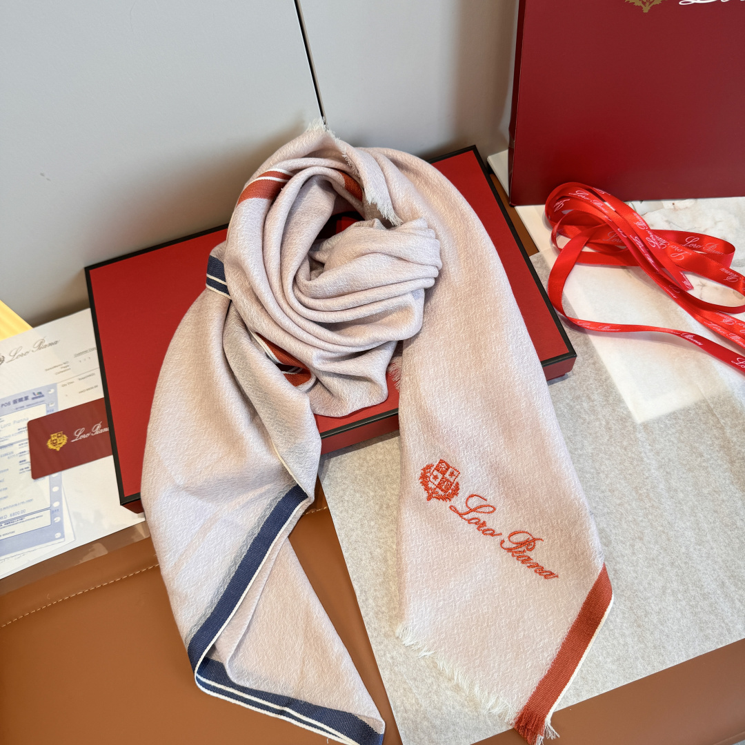 로로피아나(Loro Piana) 베이비 캐시미어 목도리 스카프