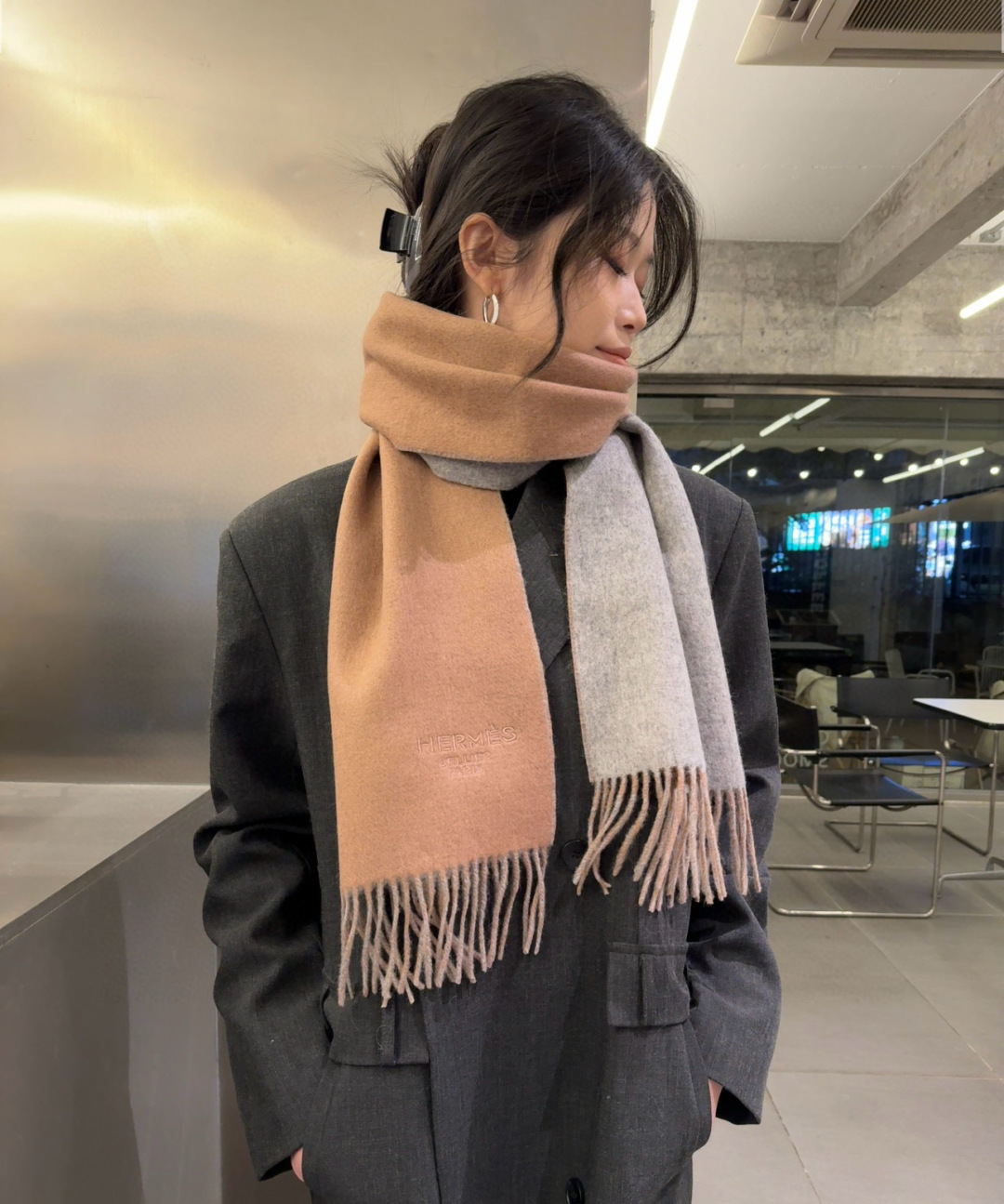 에르메스(HERMES) 리버서블 램울 목도리 스카프
