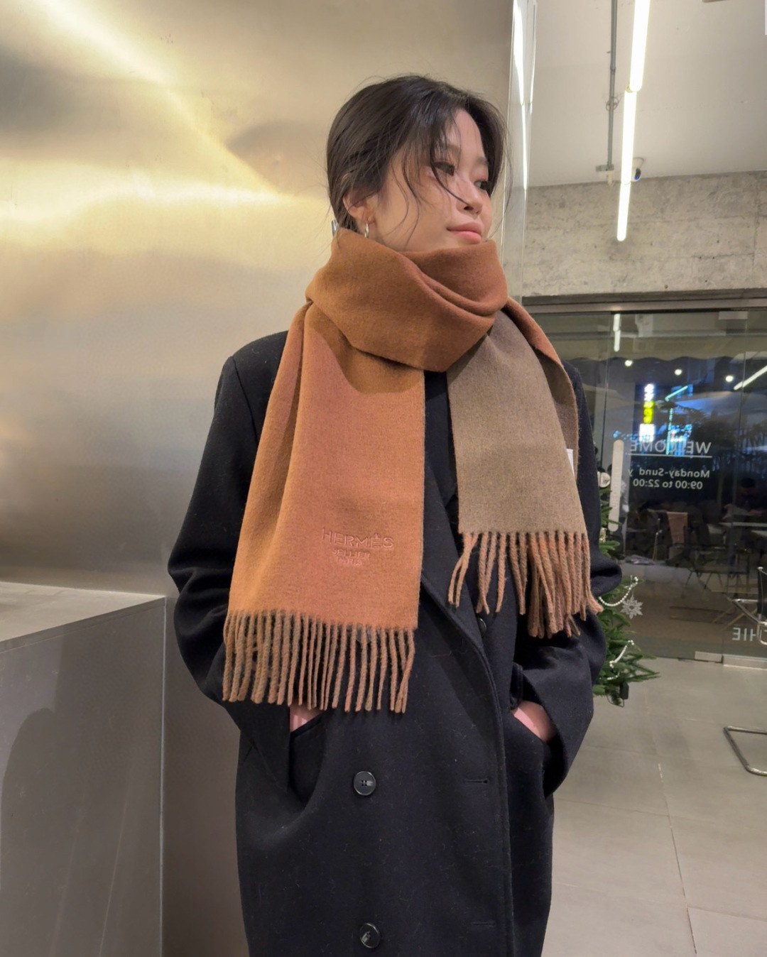 에르메스(HERMES) 리버서블 램울 목도리 스카프