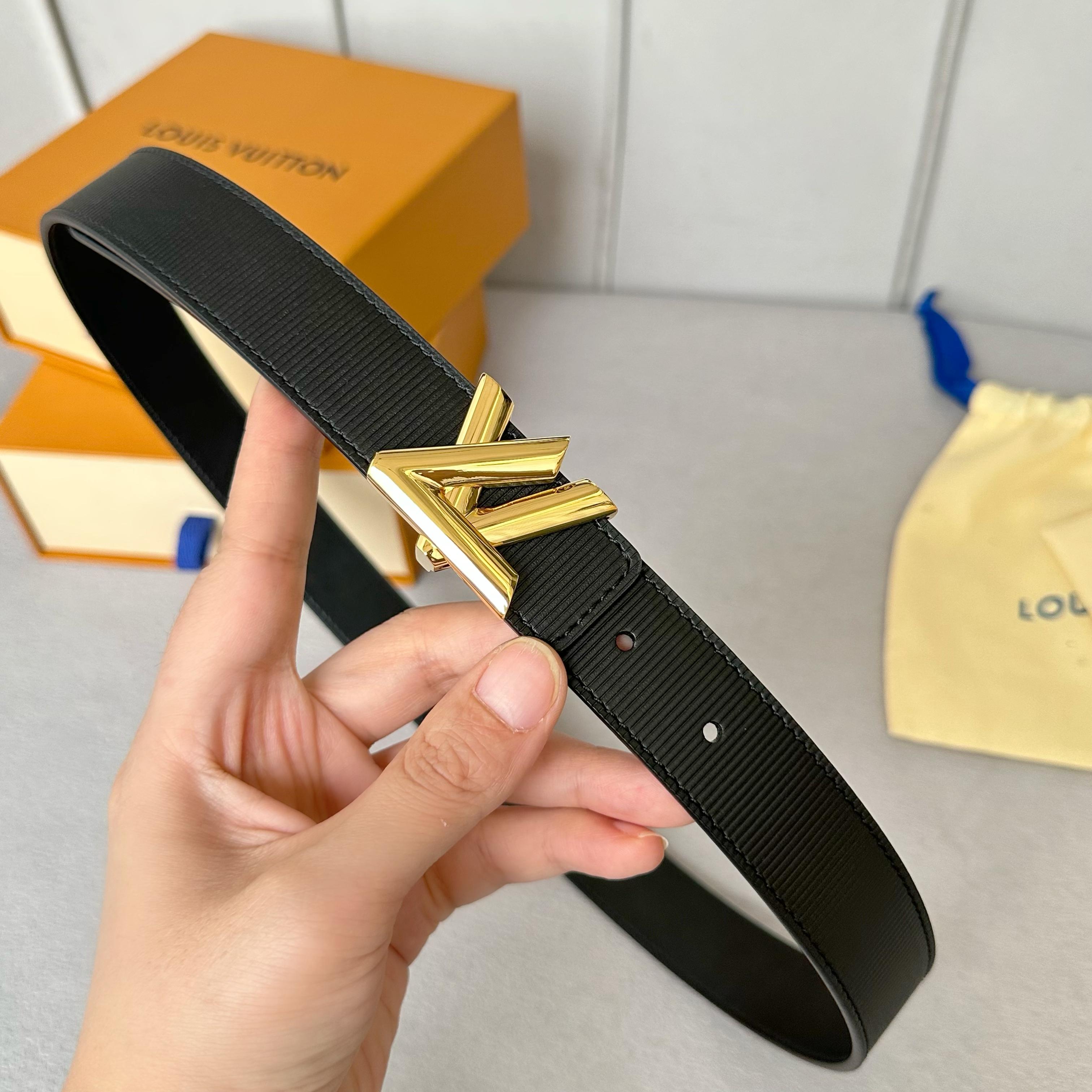 루이비통(LV) 여성 벨트 악세사리