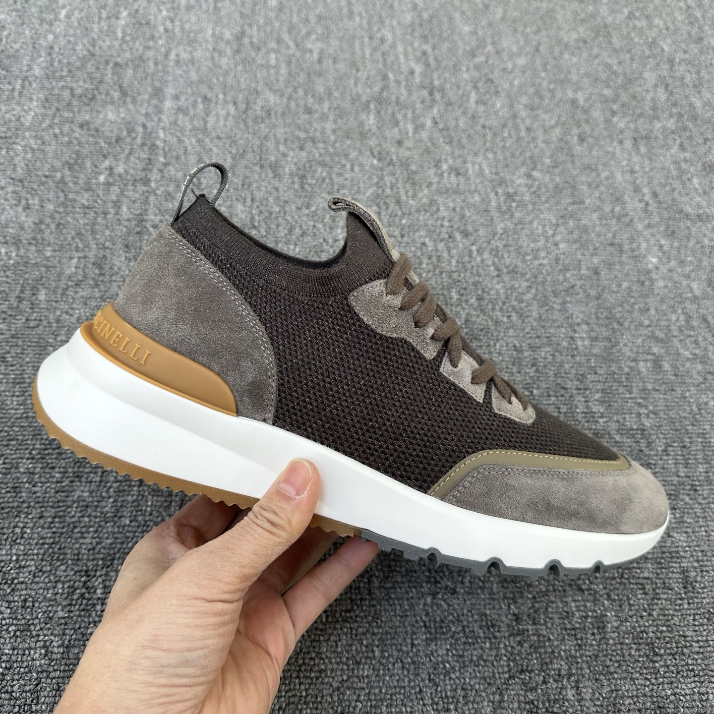 브루넬로 쿠치넬리 Brunello Cucinelli BC 캐시미어 & 스웨이드 스니커즈 신발