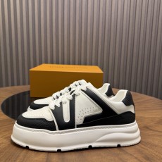 LV 루이비통 뉴 시즌 나파 가죽 캐주얼 스니커즈 신발