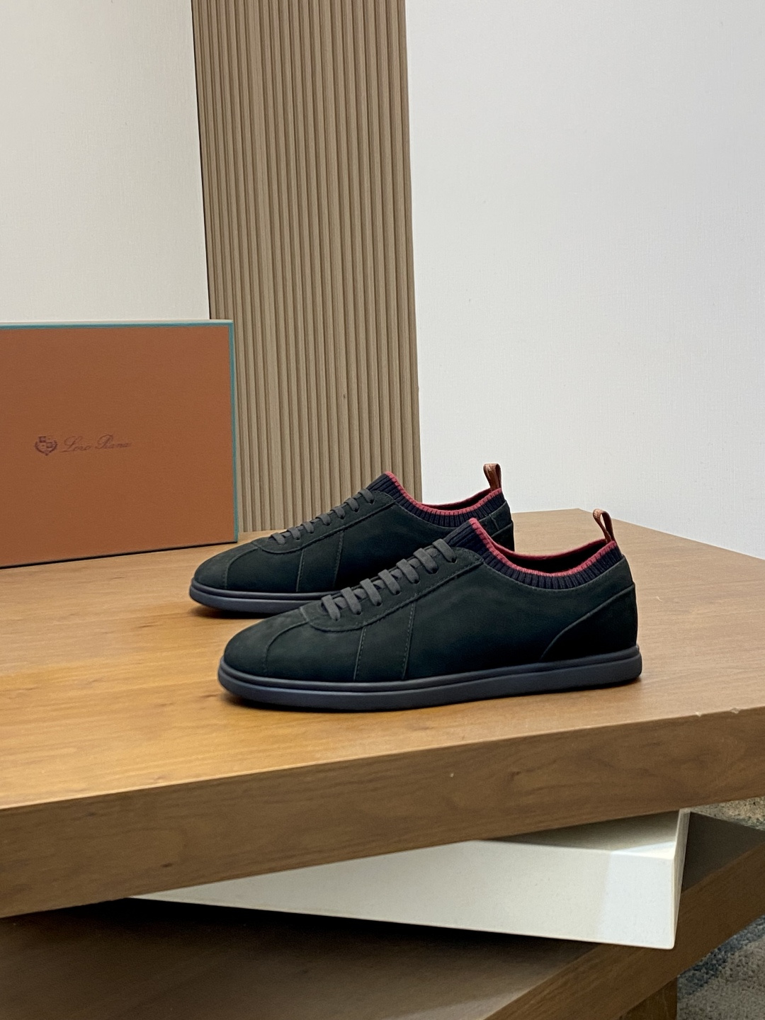 Loro Piana 로로 피아나 소호 워크(Soho Walk) 스니커즈 신발