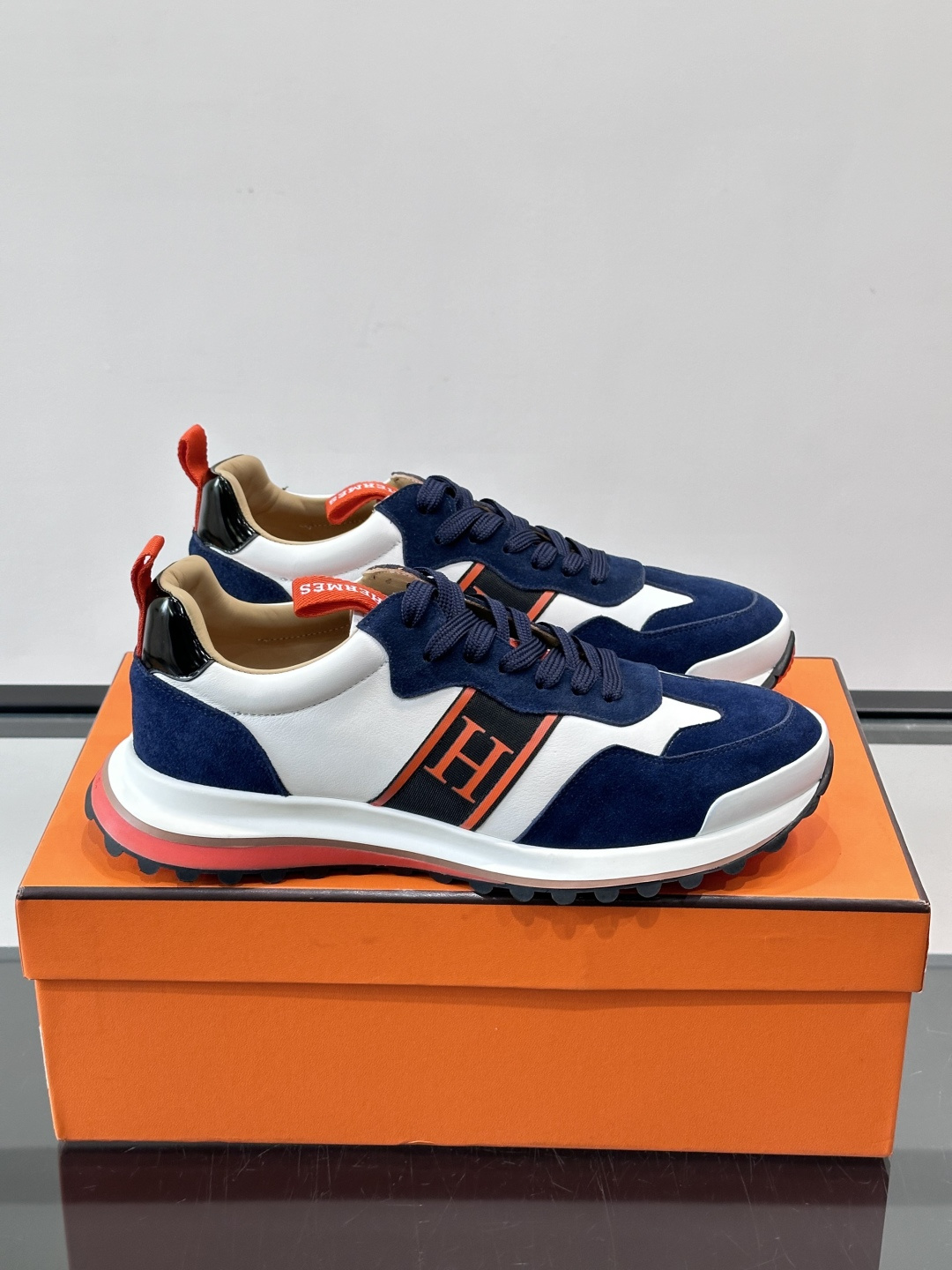 HERMES 에르메스 믹스 러너(Mix Runner) 스니커즈 신발