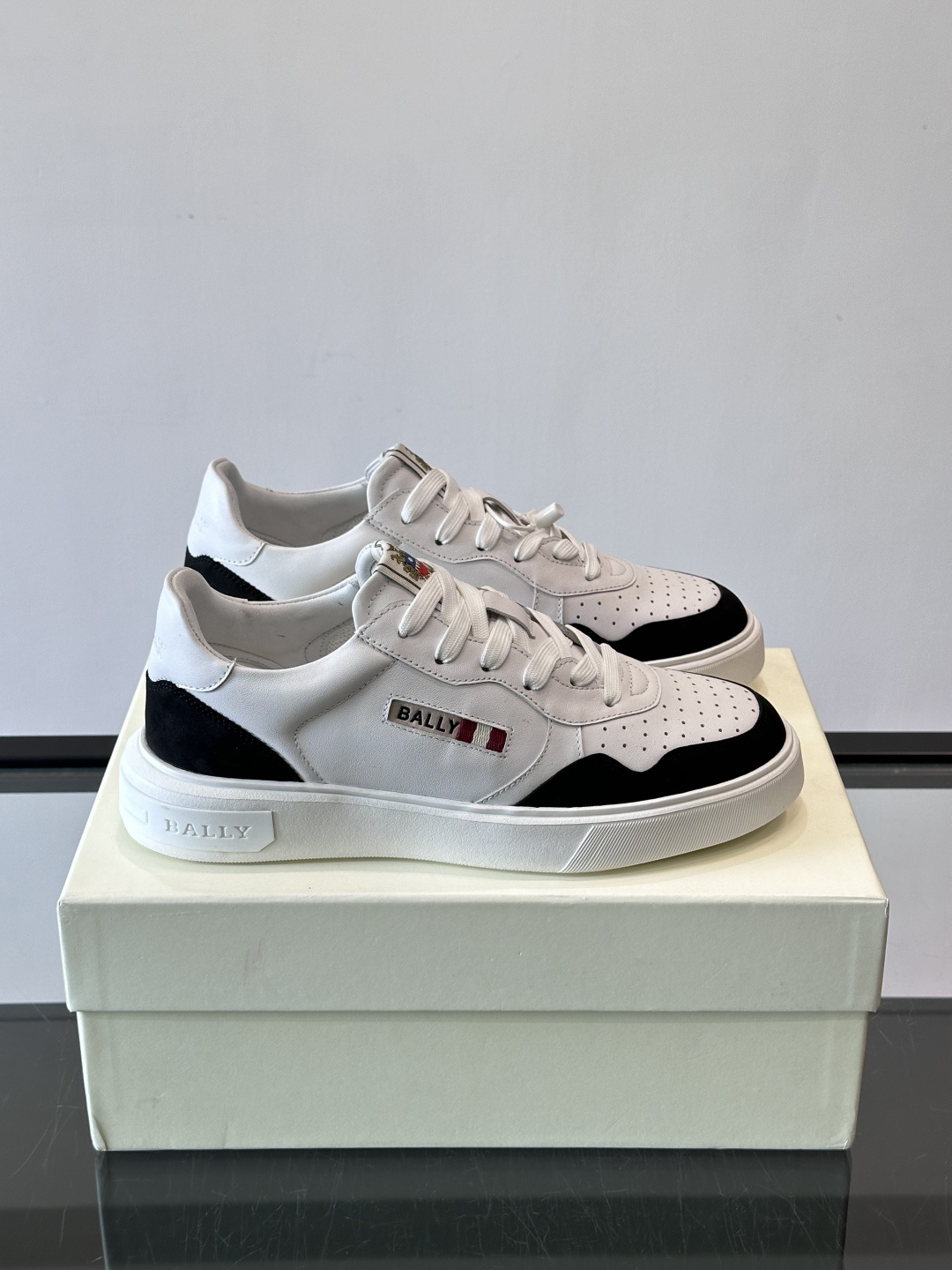 BALLY 발리 남성 배색 캐주얼 스니커즈 신발