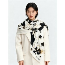 샤넬(CHANEL) 까멜리아 퀼팅 벨벳 목도리 스카프