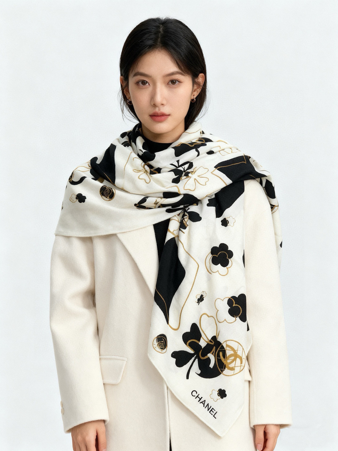 샤넬(CHANEL) 까멜리아 퀼팅 벨벳 목도리 스카프