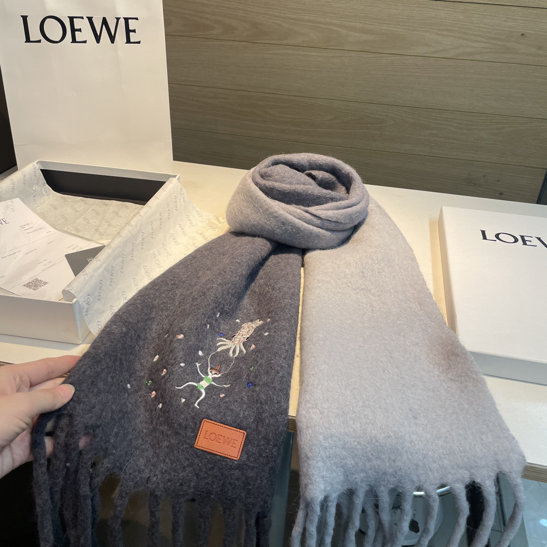 로에베(LOEWE) 목도리 스카프