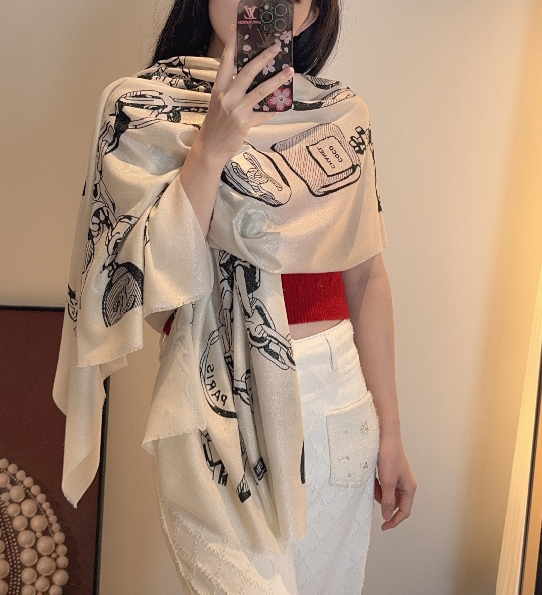 샤넬(CHANEL) 실버 목도리 스카프