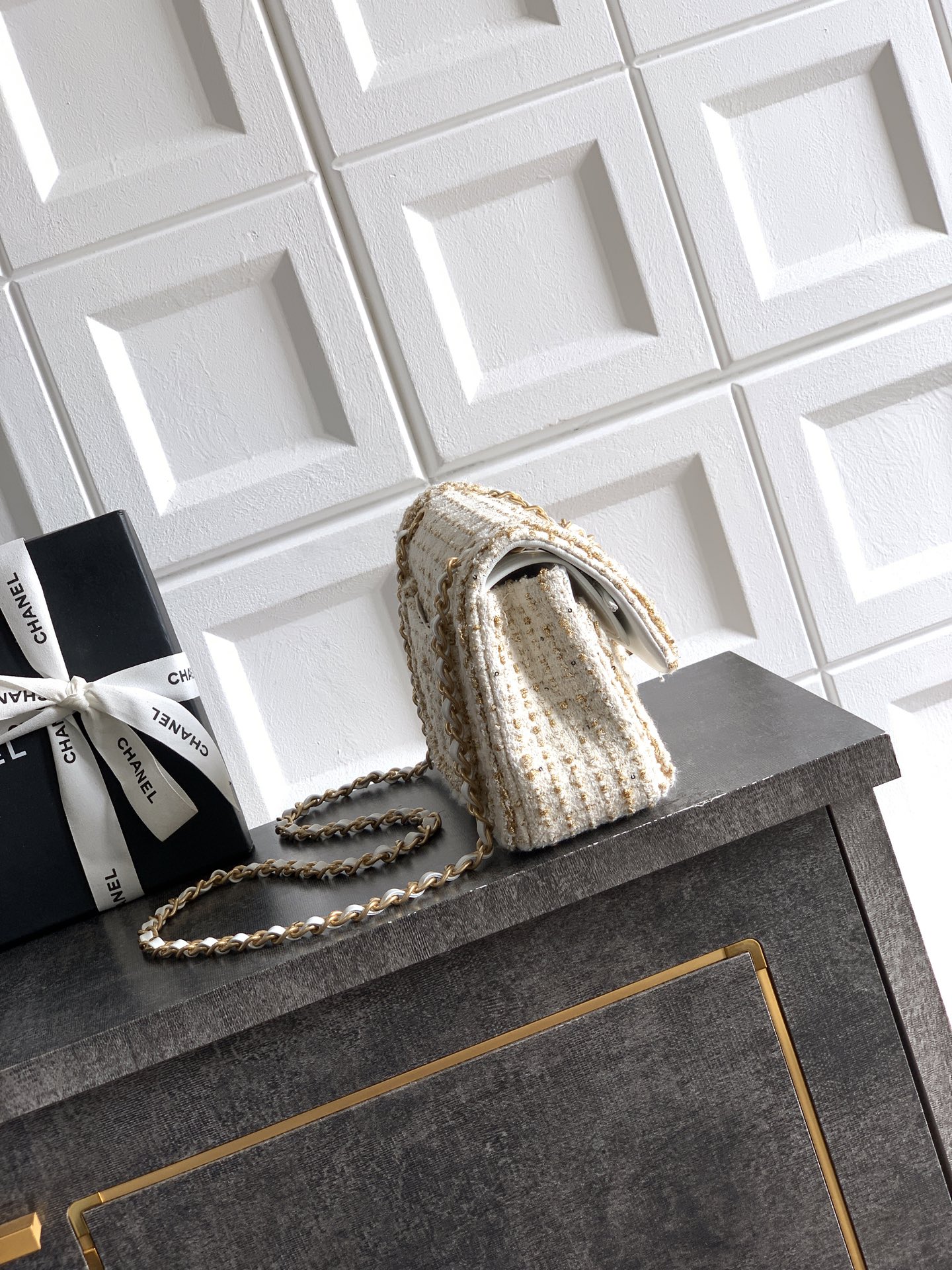 CHANEL 샤넬 25K 신상 트위드 핸들 백 가방 23cm