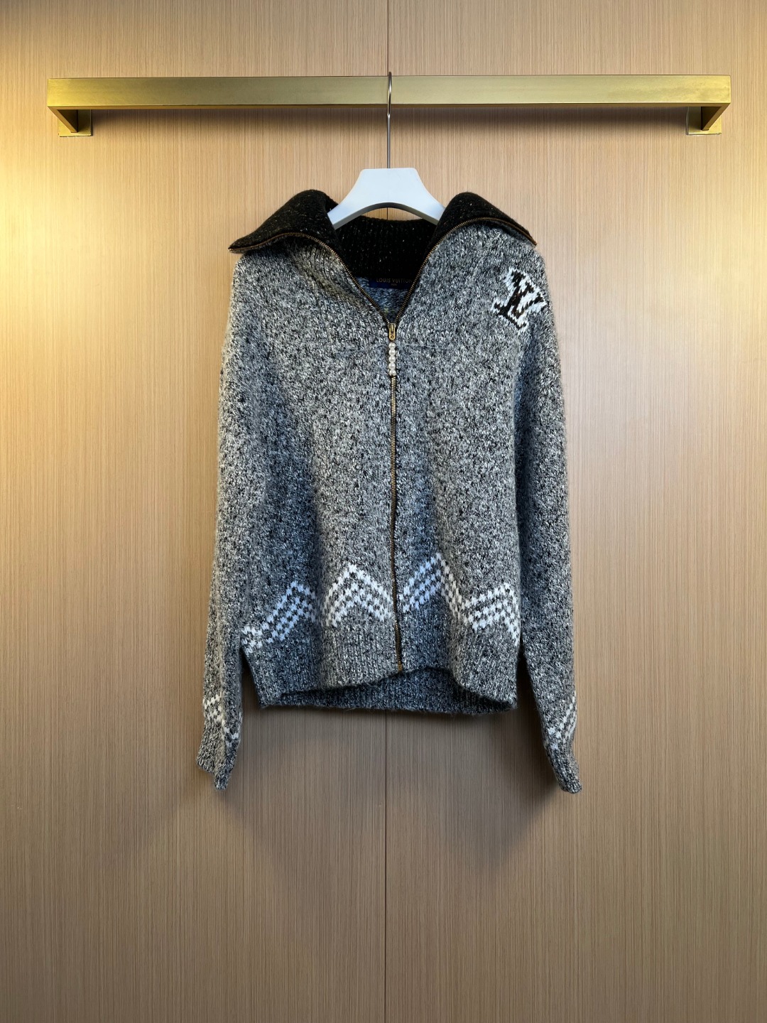 루이비통(LV) × 니고(NIGO) 니트 집업 가디건 자켓 의류