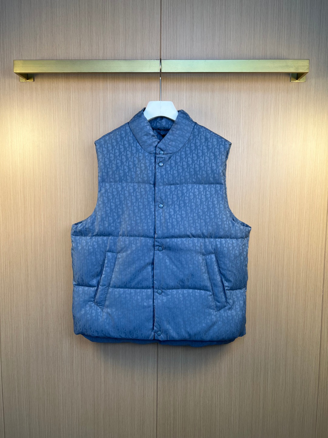 디올(DIOR)오블리크 올오버 패턴 다운 베스트 의류