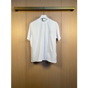 미우미우(MIU MIU) 클래식 레터 로고 자수 반소매 티셔츠 의류