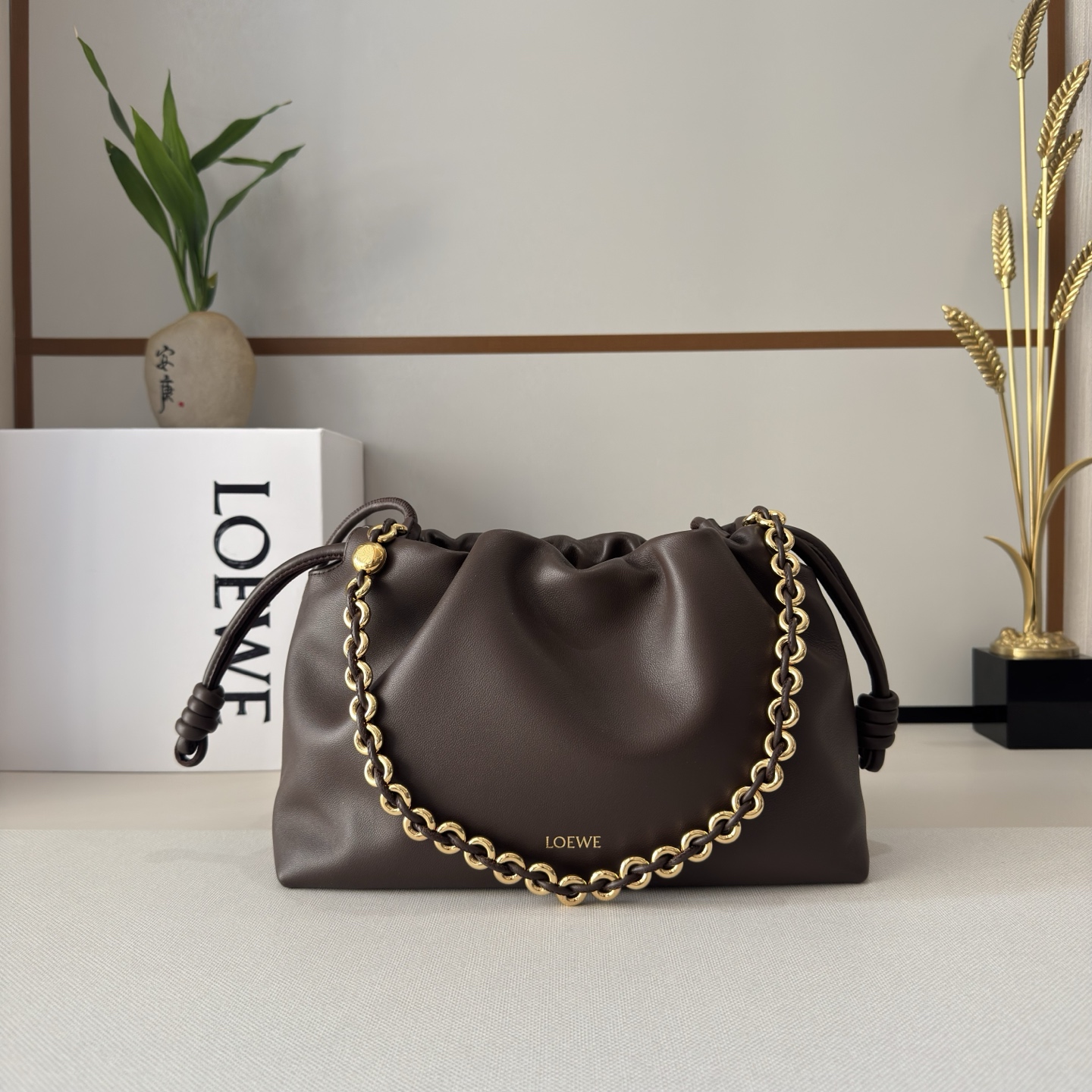 Loewe 로에베 플라멩코 퍼스(Flamenco Purse) 숄더백 가방 - 30cm