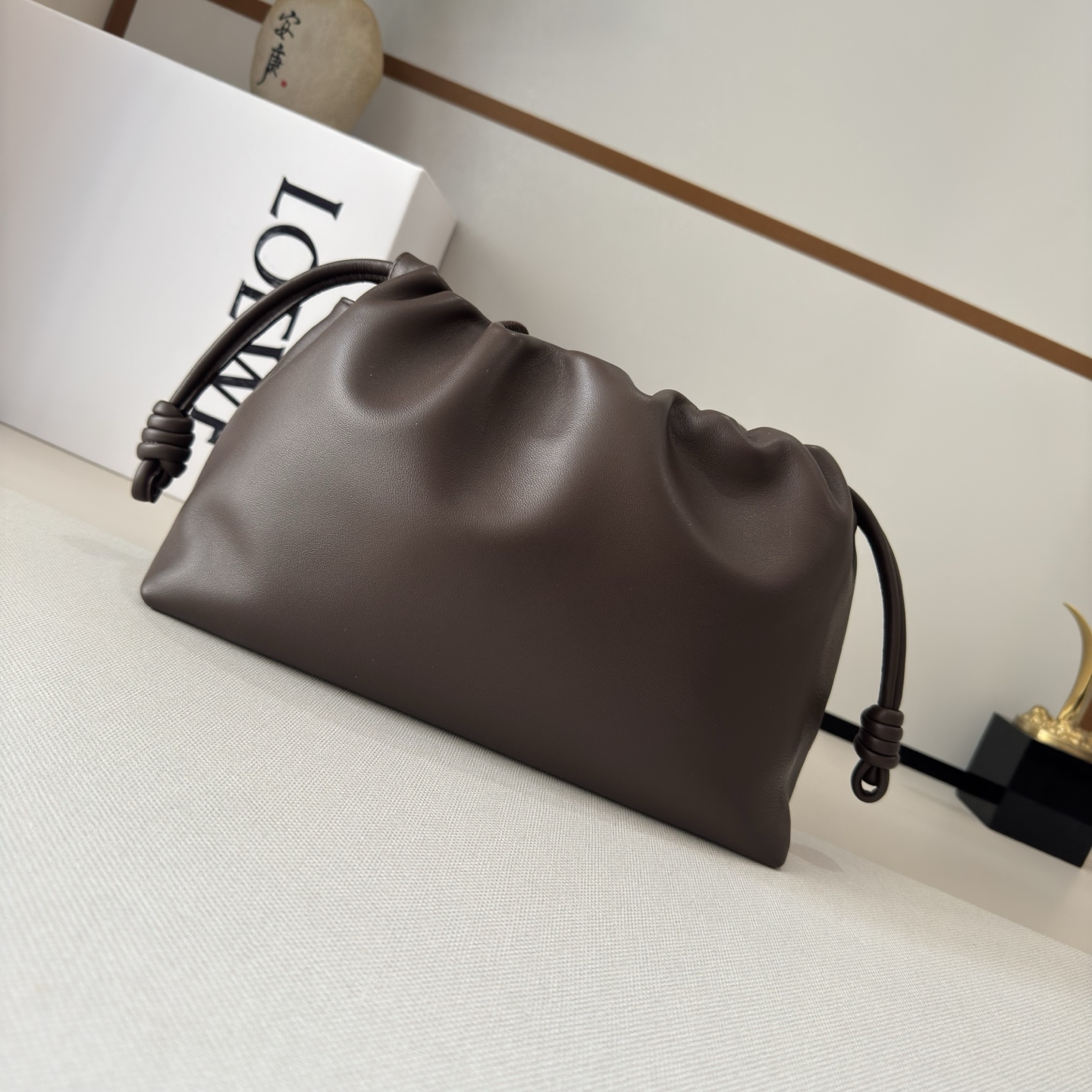 Loewe 로에베 플라멩코 퍼스(Flamenco Purse) 숄더백 가방 - 30cm