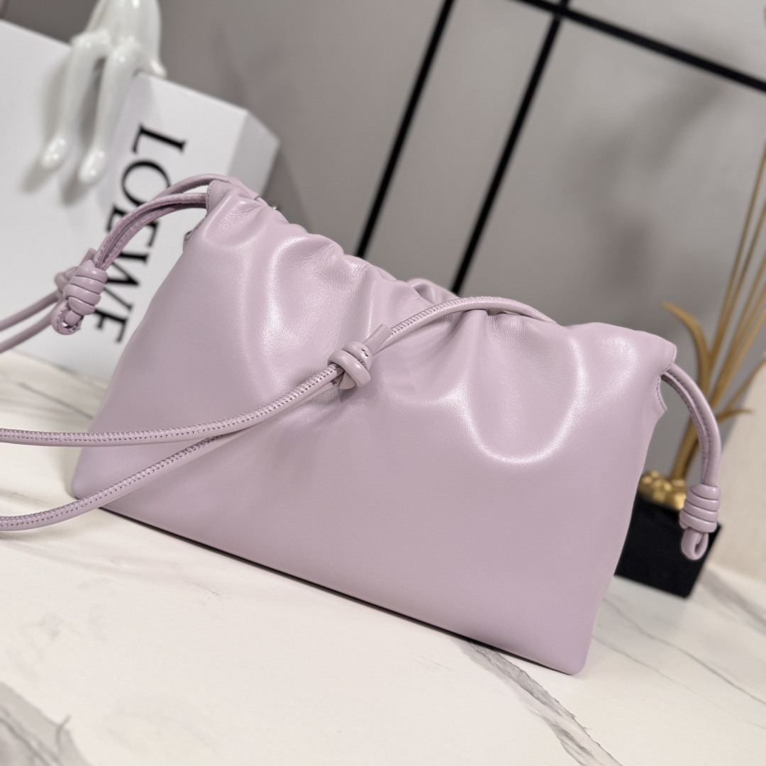 Loewe 로에베 플라멩코 퍼스(Flamenco Purse) 숄더백 가방 - 30cm